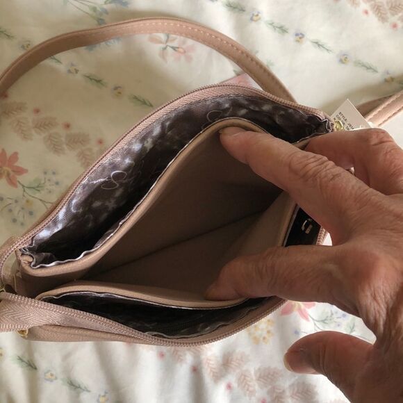 Jessica Simpson Chloe Mini Crossbody NWT Citwy - Picture 5 of 9